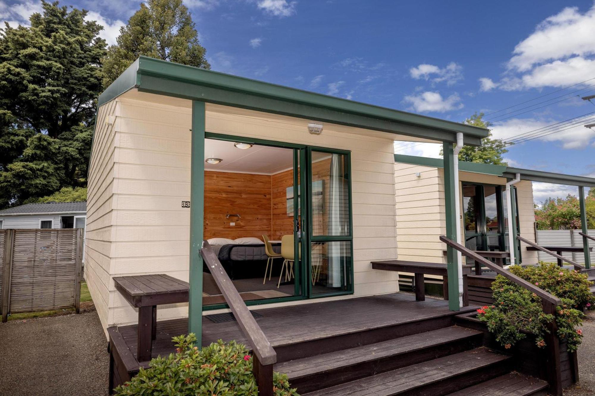 Motueka Top 10 Holiday Park Exterior photo