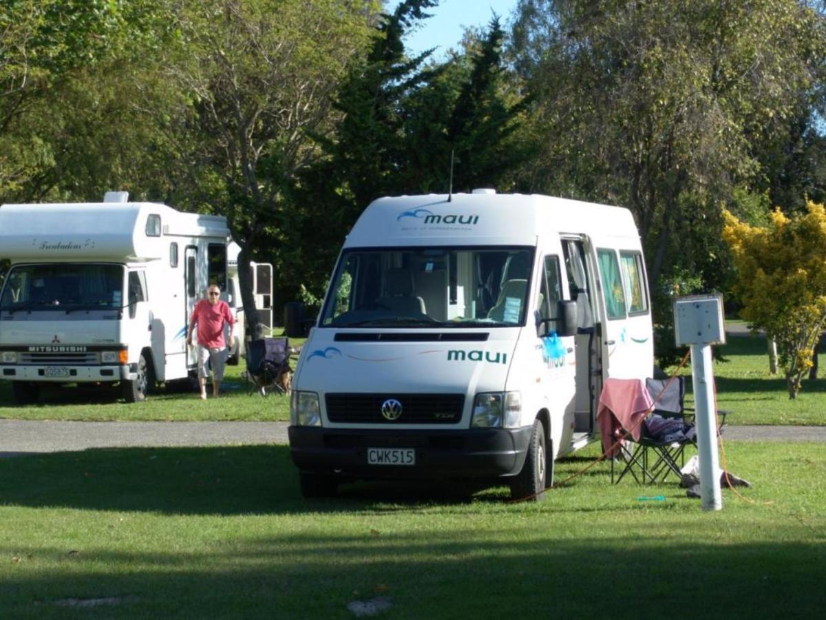 Motueka Top 10 Holiday Park Exterior photo